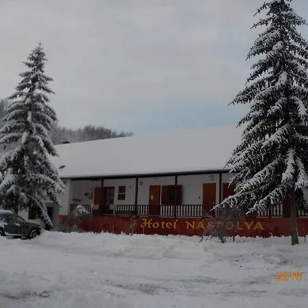 住宿加早餐酒店 Naspolya Panzio Es Etterem Bátaapáti