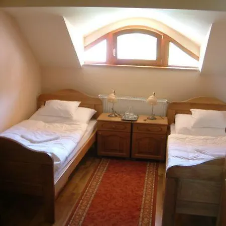 Naspolya Panzio Es Etterem Nocleg ze śniadaniem Bátaapáti